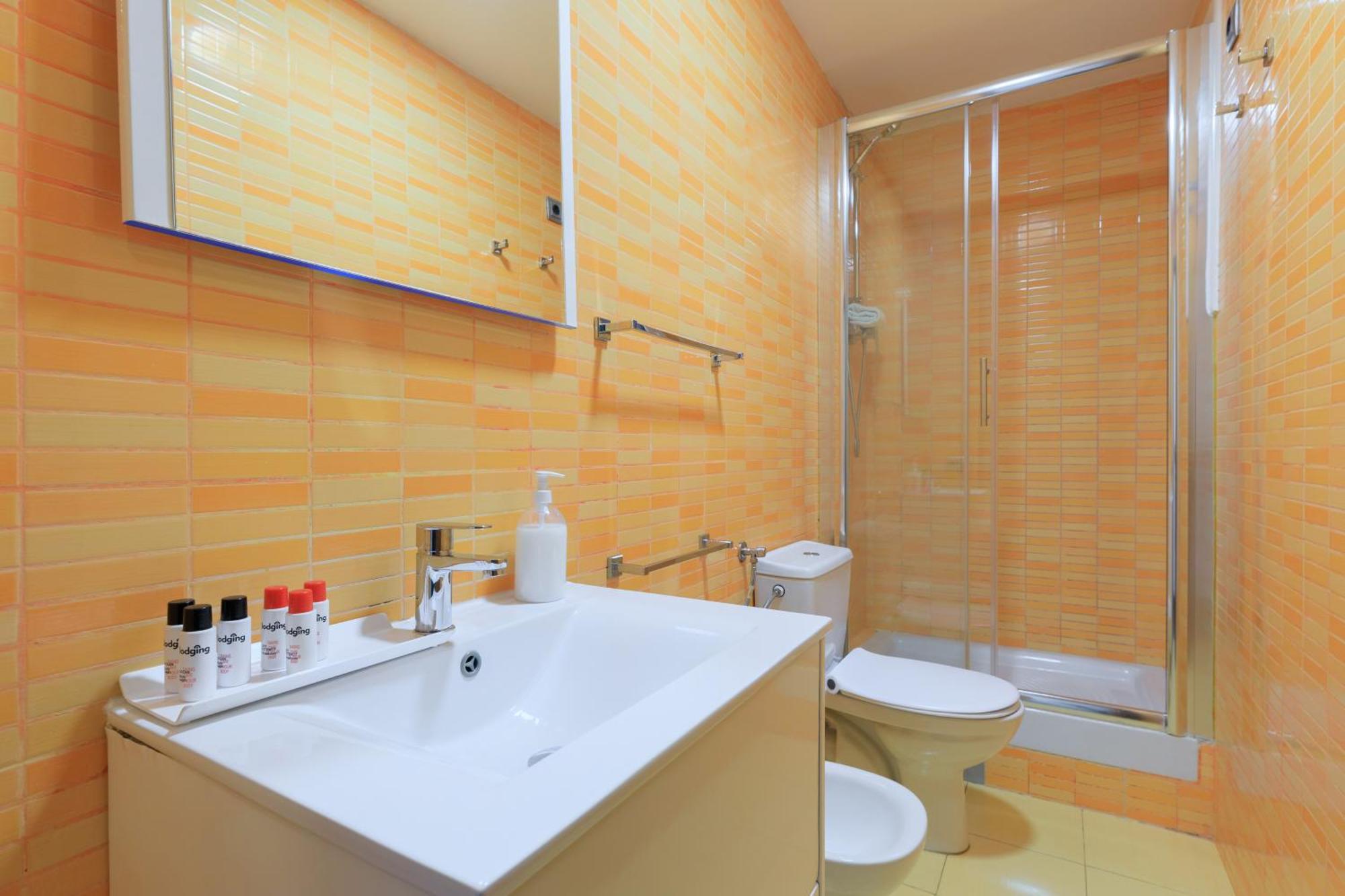 Housalia Corsega - Apartment 3 Bedrooms Next To Sagrada Familia バルセロナ エクステリア 写真